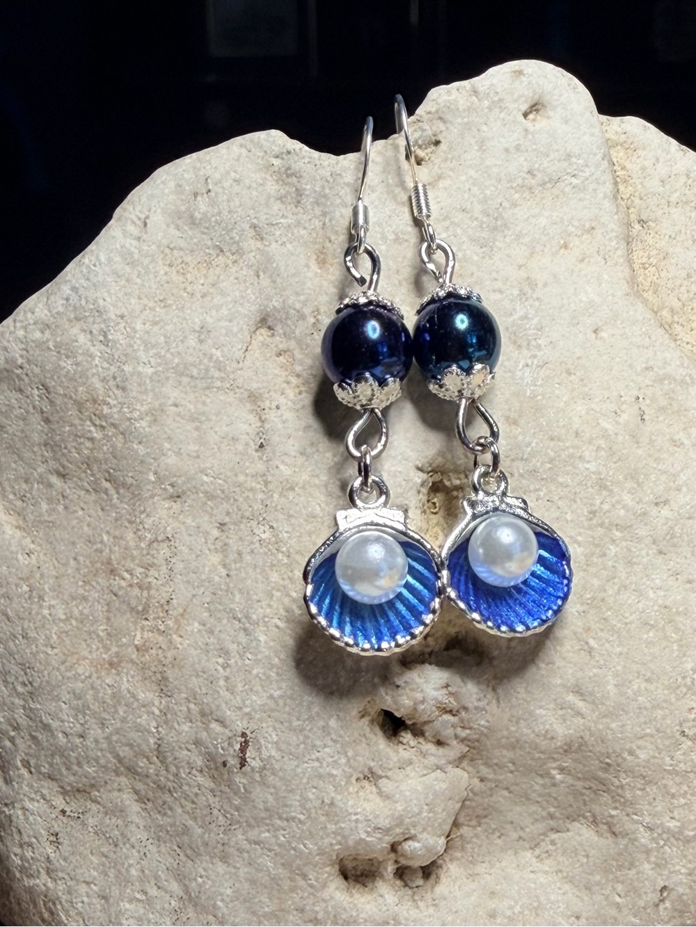 ✨Handmade✨Blue Pearl Shell Drop Earrings - Hypoallergenic